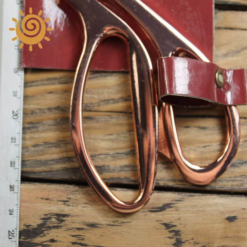 Ножиці до тканин з золотою ручкою