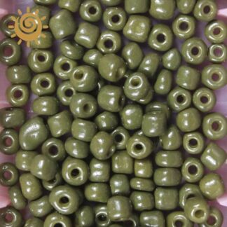 великий китайський бісер кольору хакі